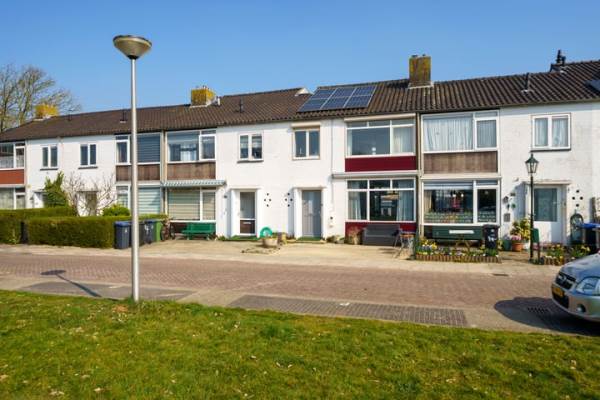 Woning van Limburg Stirumlaan 35 Naarden