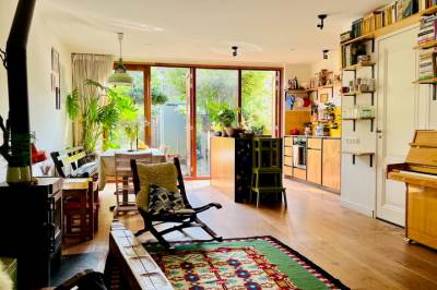 Woning Teugestraat 10 Amsterdam