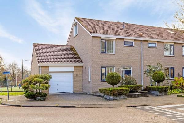 Woning Scharmbarg 3 Assen