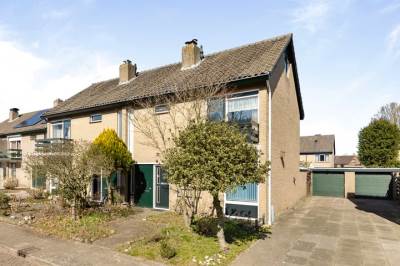 Woning Burg. P.J. Hemmingalaan 13 Bathmen