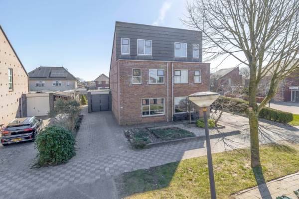Woning Carbeel 24 Lemmer