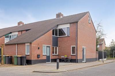 Woning Kamperfoelie 75 Oldenzaal