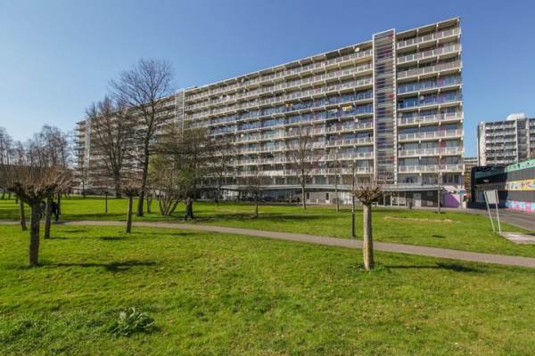 Woning Hogevecht 108 Amsterdam