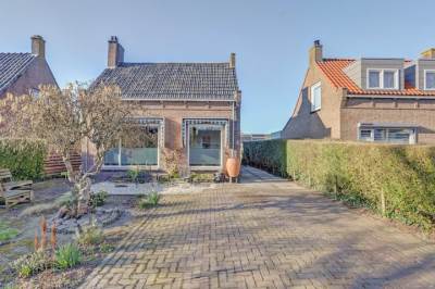 Woning Laan der Wereldveteranen 6 Ouwerkerk
