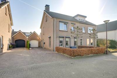 Woning President Van Rijenlaan 87 Hoeven