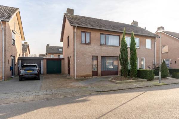 Woning Schout Boutenstraat 12 Buchten