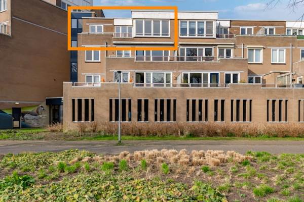 Woning Vollenhoveschans 68 Almere