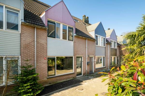 Woning Ridderspoor 37 Zwaag