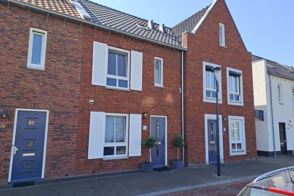 Woning De Vesting 74 Meteren