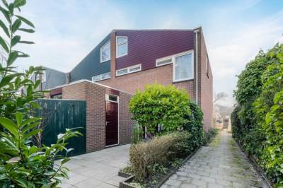 Woning Bloesemlaan 22 Rozenburg (ZH)