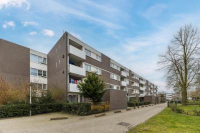 Woning Millingenhof 323 Amsterdam