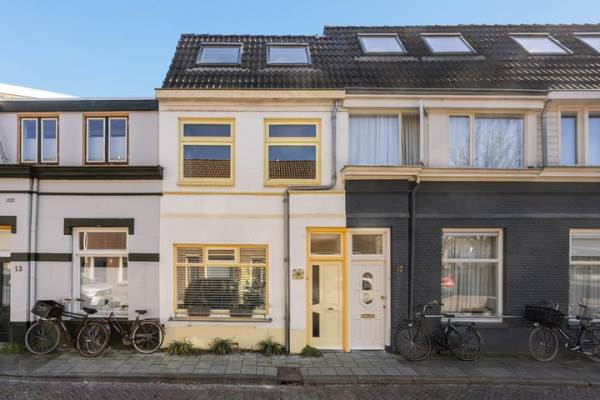 Woning Van der Laenstraat 15 Zwolle