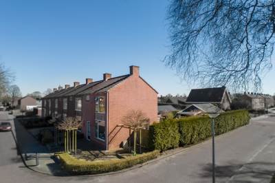 Woning Dennenlaan 1 Nieuwe Pekela