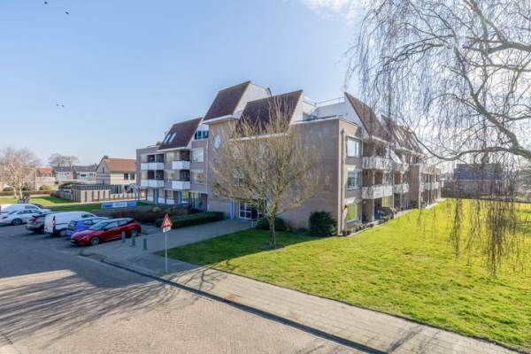 Woning Onderweegshof 18 Lemmer
