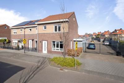 Woning Vader Vincentiusstraat 2 Oudenbosch