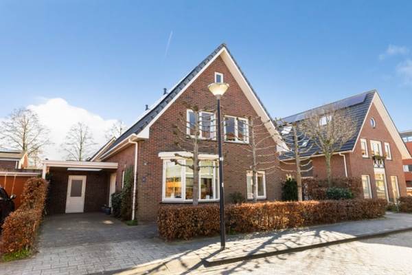 Woning Charles Dickensweg 18 Woerden