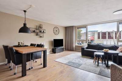 Woning Neringstraat-Oost 13 Uden