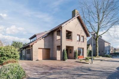 Woning Abdis van Thornstraat 33 Oosterhout (NB)
