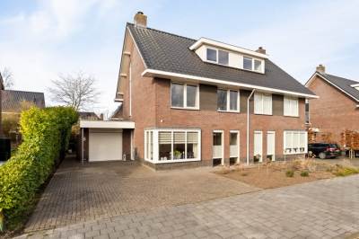 Woning Schweitzersingel 8 Emmeloord