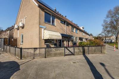 Woning Cromme Meth 77 Hoogvliet Rotterdam