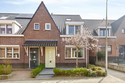 Woning Schoolstraat 10 Strijen