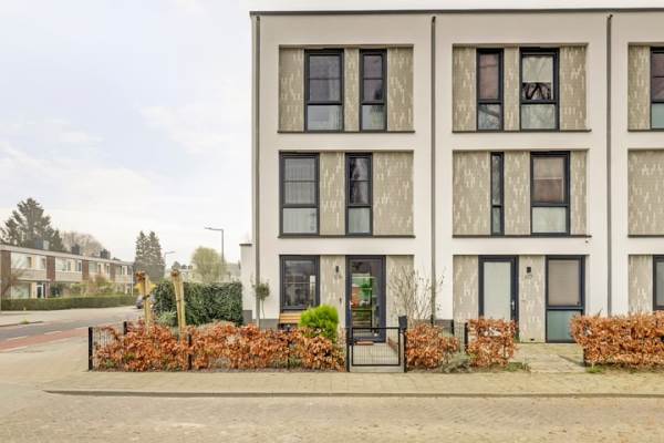 Woning Posweg 109 Hoogvliet Rotterdam