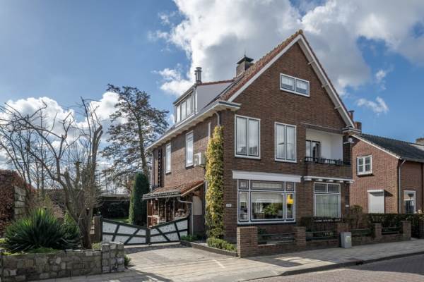 Woning Juliana van Stolberglaan 21 Middelharnis
