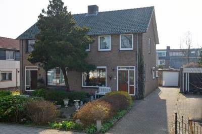 Woning Schoolstraat 45 Nieuw-Vennep