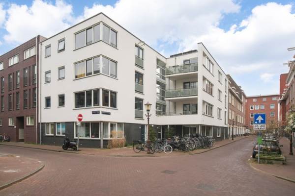 Woning Douwes Dekkerstraat 17 Amsterdam