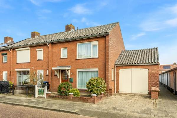 Woning Acaciastraat 13 Oudenbosch