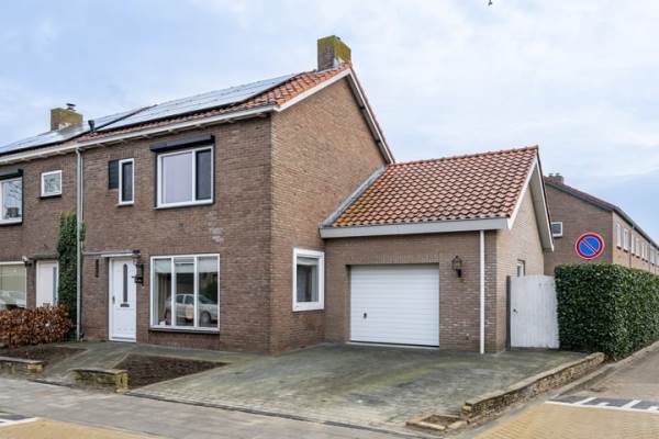 Woning Prins Bernhardstraat 3 Den Bommel