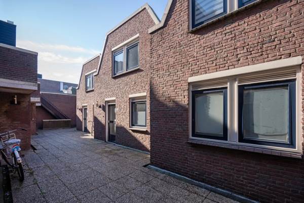 Woning Van Mandersloostraat 75 Alphen aan den Rijn