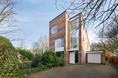 Woning Elzenslag 12 Roden