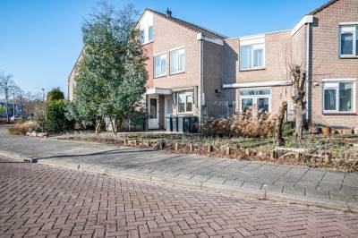 Woning Dr. W.M. Verhaarlaan 52 Emmeloord