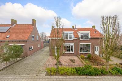 Woning Koningin Wilhelminastraat 12 Stellendam