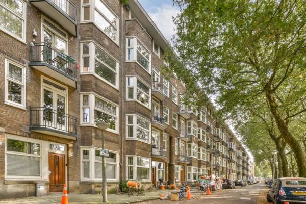 Woning Surinameplein 884 Amsterdam