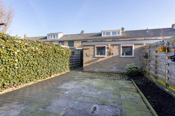 Woning Von Liebigstraat 11 Nieuw-Vennep