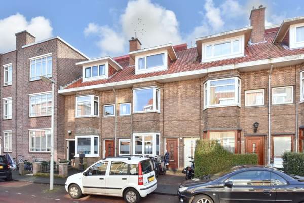 Woning Rhenenstraat 64 Den Haag