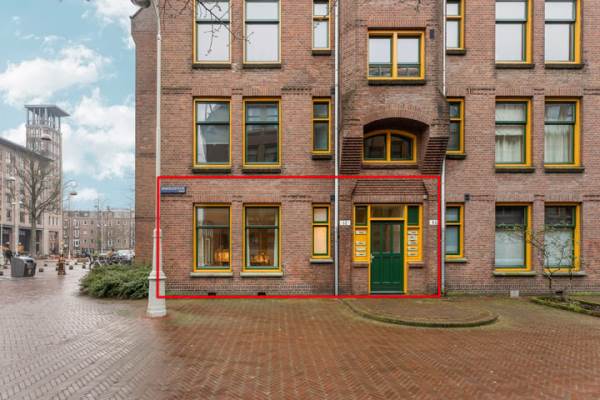 Woning Benkoelenstraat 1 Amsterdam