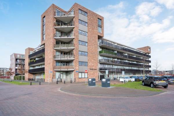 Woning Beneluxlaan 700 Almere