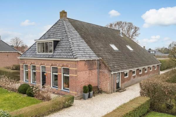 Woning Rypsterdyk 8 Menaam