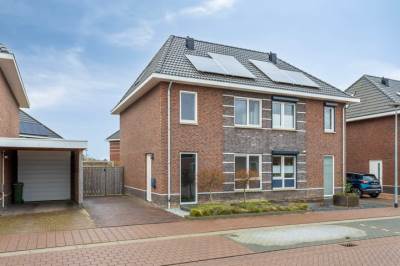 Woning de Hosteij 12 Sambeek