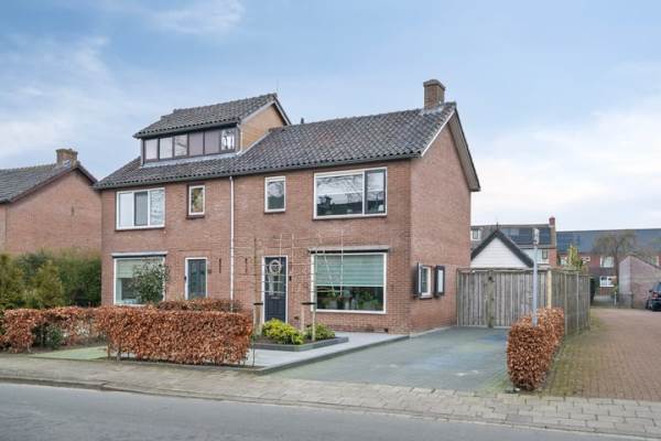 Woning Eikenlaan 18 Nijkerk