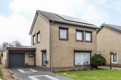 Woning Dr. Poelsstraat 16 Eys