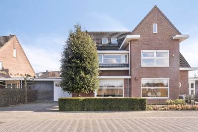 Woning W.J. van der Hooftstraat 26 Meteren