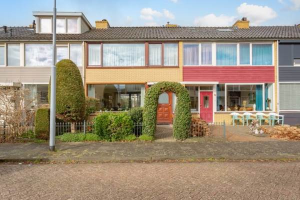Woning Van der Waalsstraat 17 Badhoevedorp