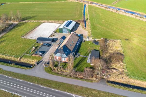 Woning Friesestraatweg 14 Aduard