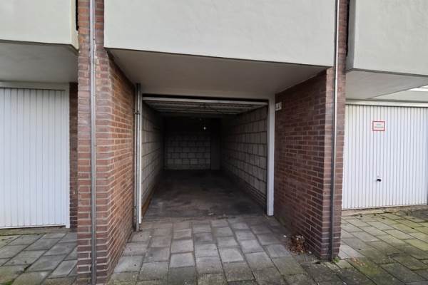 Garage Ernst Bagelaarstraat 44B Rosmalen