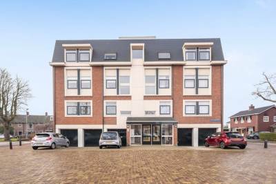 Woning Oude Raadhuisplein 22 Hendrik-Ido-Ambacht
