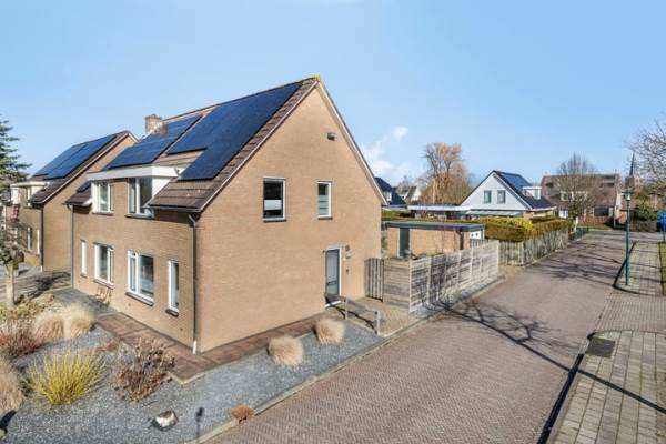 Woning Zeino van Burmaniastrjitte 15 Oppenhuizen